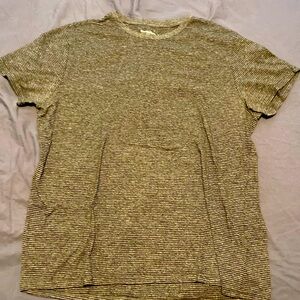 Large Goodfellow and Co short sleeved T-shirt.